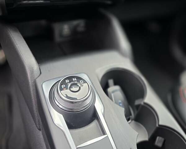 Синий Форд Эскейп, объемом двигателя 2.5 л и пробегом 12 тыс. км за 29500 $, фото 22 на Automoto.ua