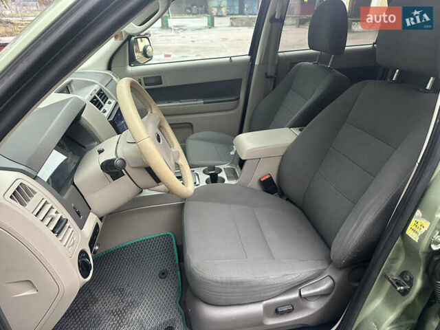 Зелений Форд Ескейп, об'ємом двигуна 2.49 л та пробігом 209 тис. км за 10999 $, фото 15 на Automoto.ua