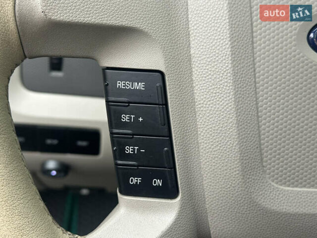 Зелений Форд Ескейп, об'ємом двигуна 2.49 л та пробігом 209 тис. км за 10999 $, фото 30 на Automoto.ua