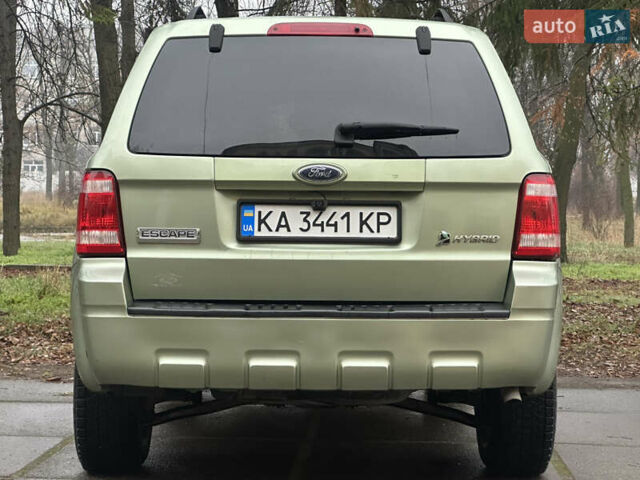 Зелений Форд Ескейп, об'ємом двигуна 2.49 л та пробігом 209 тис. км за 10999 $, фото 9 на Automoto.ua