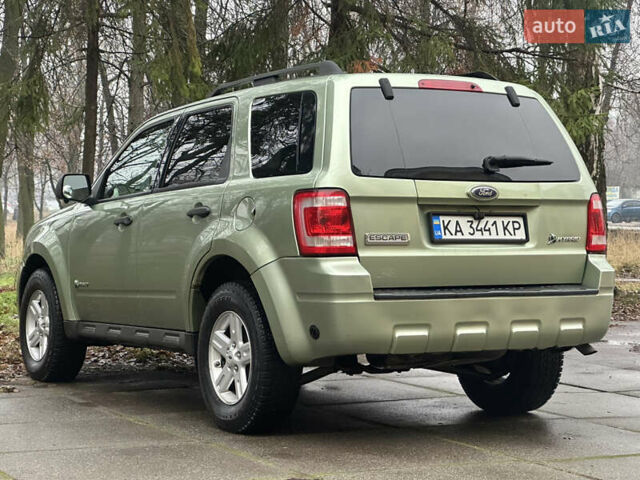 Зелений Форд Ескейп, об'ємом двигуна 2.49 л та пробігом 209 тис. км за 10999 $, фото 7 на Automoto.ua