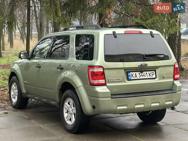 Зелений Форд Ескейп, об'ємом двигуна 2.49 л та пробігом 209 тис. км за 10999 $, фото 6 на Automoto.ua