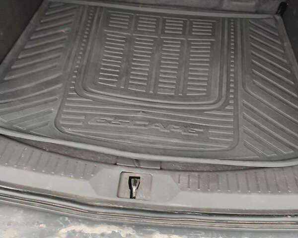 Зелений Форд Ескейп, об'ємом двигуна 2 л та пробігом 282 тис. км за 10500 $, фото 24 на Automoto.ua