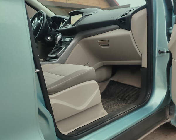 Зелений Форд Ескейп, об'ємом двигуна 2 л та пробігом 282 тис. км за 10500 $, фото 5 на Automoto.ua