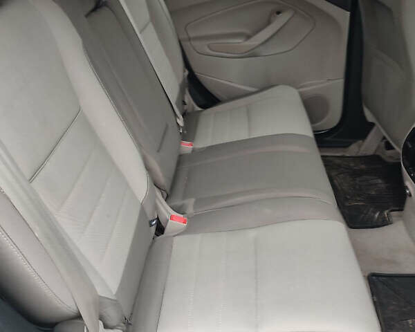 Зелений Форд Ескейп, об'ємом двигуна 2 л та пробігом 282 тис. км за 10500 $, фото 10 на Automoto.ua