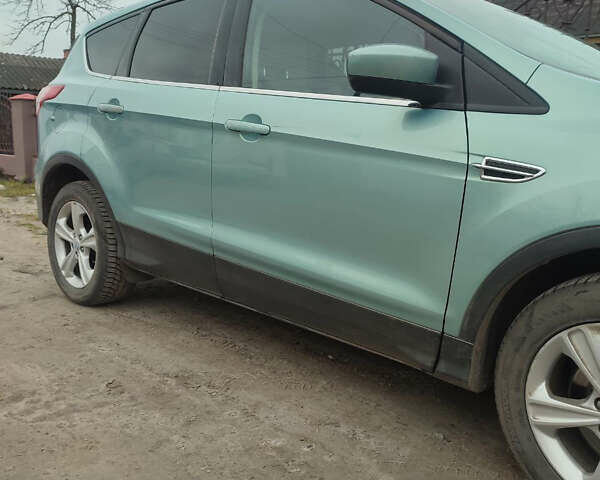 Зелений Форд Ескейп, об'ємом двигуна 2 л та пробігом 282 тис. км за 10500 $, фото 3 на Automoto.ua