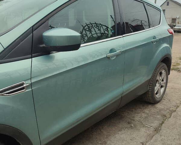 Зелений Форд Ескейп, об'ємом двигуна 2 л та пробігом 282 тис. км за 10500 $, фото 2 на Automoto.ua