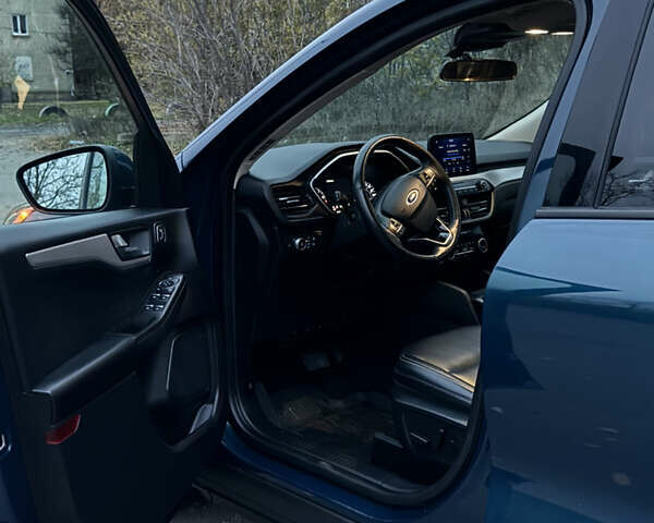 Зелений Форд Ескейп, об'ємом двигуна 1.5 л та пробігом 71 тис. км за 16300 $, фото 17 на Automoto.ua