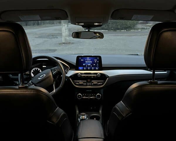 Зелений Форд Ескейп, об'ємом двигуна 1.5 л та пробігом 71 тис. км за 16300 $, фото 13 на Automoto.ua