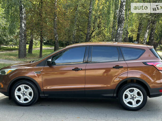 Форд Эскейп 2016 в Киеве на Automoto.ua Оранжевый Форд Эскейп, объемом двигателя 2.49 л и пробегом 180 тыс. км за 13555 $, фото 7 на Automoto.ua