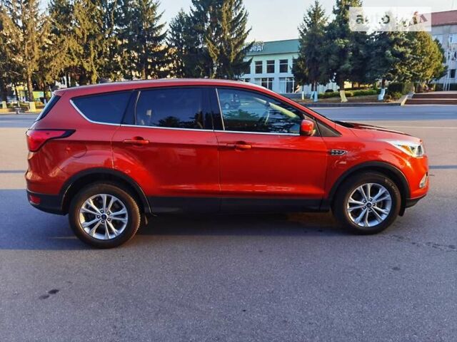 Оранжевый Форд Эскейп, объемом двигателя 1.5 л и пробегом 110 тыс. км за 13500 $, фото 7 на Automoto.ua