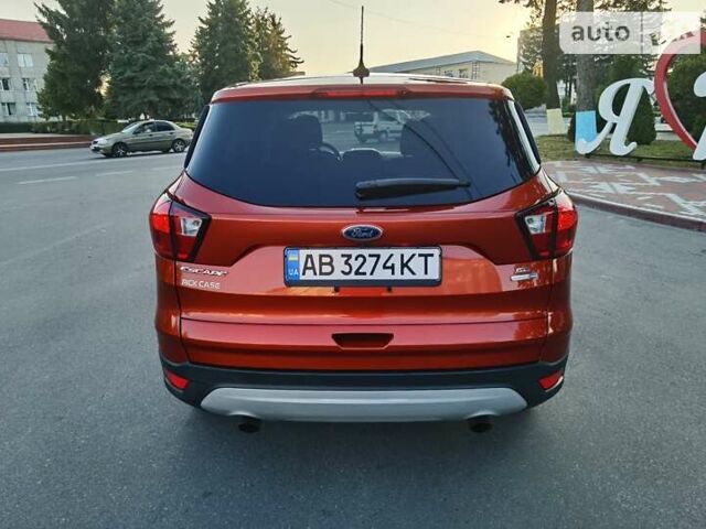 Оранжевый Форд Эскейп, объемом двигателя 1.5 л и пробегом 110 тыс. км за 13500 $, фото 17 на Automoto.ua