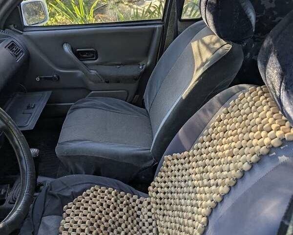 Белый Форд Escort Express, объемом двигателя 2 л и пробегом 300 тыс. км за 1500 $, фото 4 на Automoto.ua