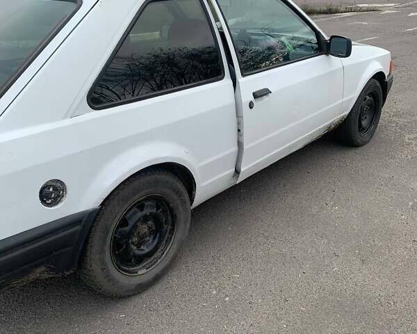 Білий Форд Ескорт, об'ємом двигуна 1.3 л та пробігом 77 тис. км за 800 $, фото 8 на Automoto.ua