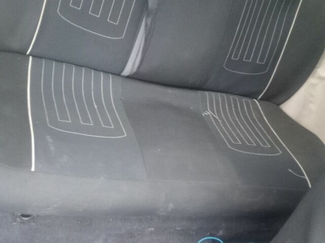 Белый Форд Эскорт, объемом двигателя 1.4 л и пробегом 300 тыс. км за 400 $, фото 2 на Automoto.ua