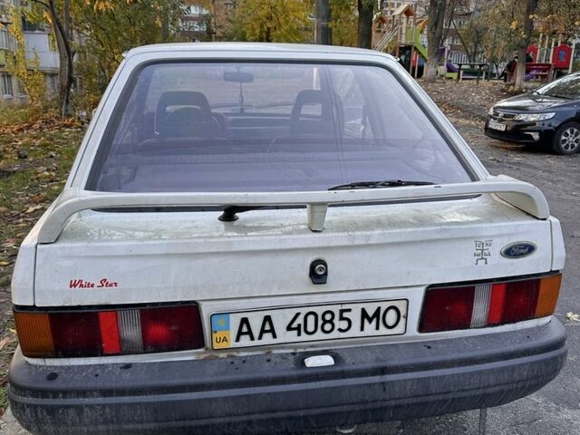 Форд Ескорт 1989 у Києві на Automoto.ua Білий Форд Ескорт, об'ємом двигуна 1.3 л та пробігом 125 тис. км за 475 $, фото 2 на Automoto.ua
