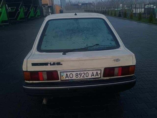 Білий Форд Ескорт, об'ємом двигуна 1.4 л та пробігом 43 тис. км за 750 $, фото 5 на Automoto.ua