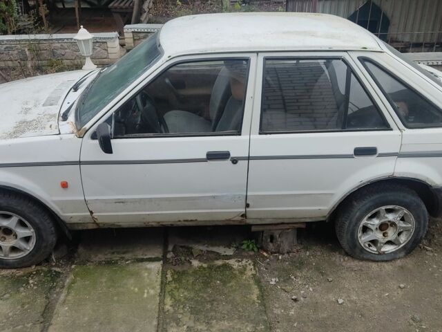 Білий Форд Ескорт, об'ємом двигуна 1.6 л та пробігом 12 тис. км за 238 $, фото 1 на Automoto.ua