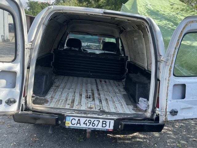 Белый Форд Эскорт, объемом двигателя 1.8 л и пробегом 117 тыс. км за 1300 $, фото 3 на Automoto.ua