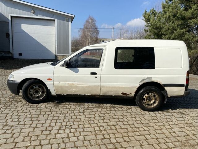 Білий Форд Ескорт, об'ємом двигуна 1.8 л та пробігом 300 тис. км за 699 $, фото 5 на Automoto.ua