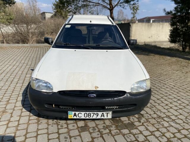 Білий Форд Ескорт, об'ємом двигуна 1.8 л та пробігом 300 тис. км за 699 $, фото 6 на Automoto.ua