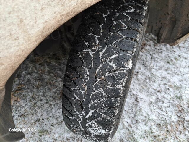 Білий Форд Ескорт, об'ємом двигуна 0 л та пробігом 10 тис. км за 500 $, фото 5 на Automoto.ua