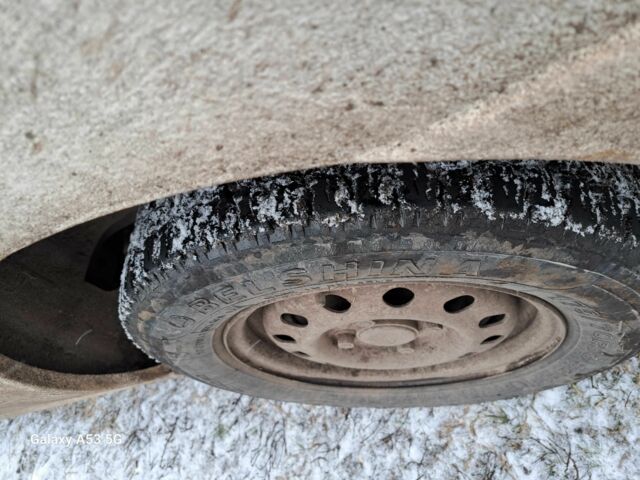 Білий Форд Ескорт, об'ємом двигуна 0 л та пробігом 10 тис. км за 500 $, фото 3 на Automoto.ua