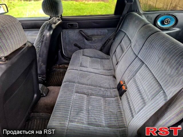 Белый Форд Эскорт, объемом двигателя 1.6 л и пробегом 85 тыс. км за 1250 $, фото 5 на Automoto.ua