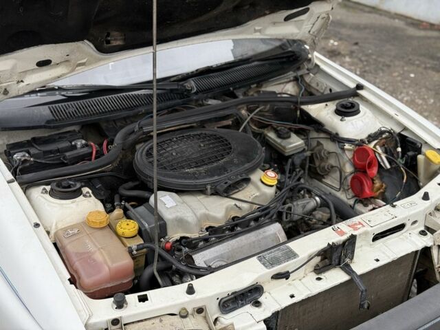 Білий Форд Ескорт, об'ємом двигуна 1.4 л та пробігом 250 тис. км за 750 $, фото 20 на Automoto.ua