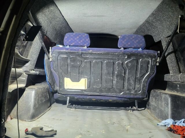 Белый Форд Эскорт, объемом двигателя 1.4 л и пробегом 257 тыс. км за 1400 $, фото 9 на Automoto.ua