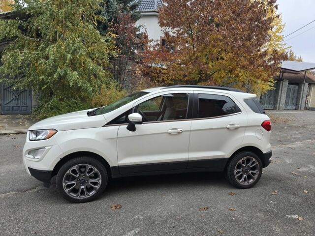 Белый Форд Эскорт, объемом двигателя 2 л и пробегом 100 тыс. км за 10900 $, фото 2 на Automoto.ua