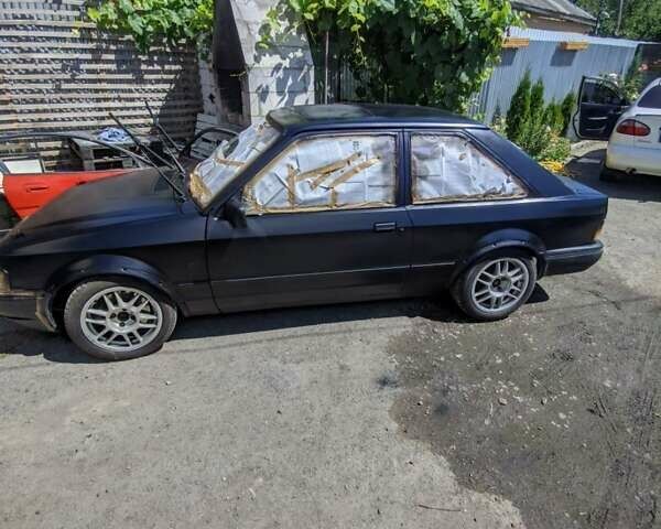 Чорний Форд Ескорт, об'ємом двигуна 1.6 л та пробігом 88 тис. км за 3200 $, фото 5 на Automoto.ua