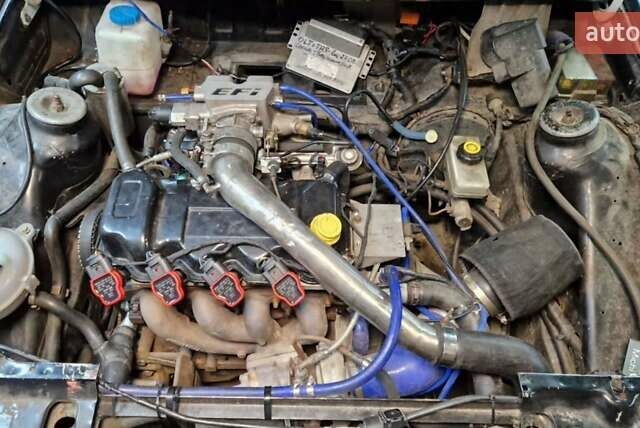 Чорний Форд Ескорт, об'ємом двигуна 1.6 л та пробігом 88 тис. км за 3200 $, фото 6 на Automoto.ua