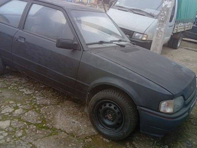 Чорний Форд Ескорт, об'ємом двигуна 1.3 л та пробігом 3 тис. км за 404 $, фото 4 на Automoto.ua