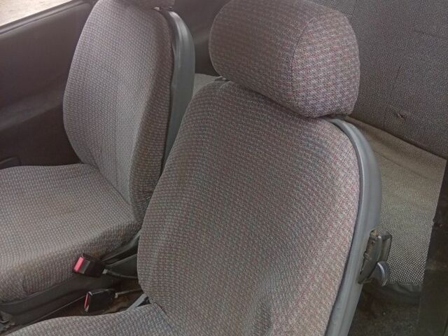 Чорний Форд Ескорт, об'ємом двигуна 1.3 л та пробігом 3 тис. км за 404 $, фото 5 на Automoto.ua