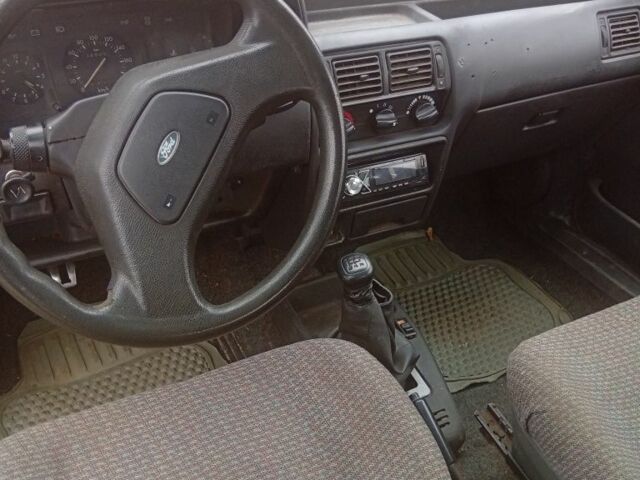 Чорний Форд Ескорт, об'ємом двигуна 1.3 л та пробігом 3 тис. км за 404 $, фото 6 на Automoto.ua