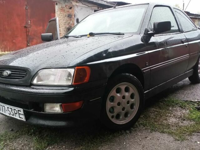 Черный Форд Эскорт, объемом двигателя 2 л и пробегом 1 тыс. км за 1600 $, фото 1 на Automoto.ua
