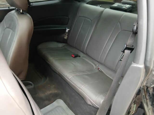 Черный Форд Эскорт, объемом двигателя 2 л и пробегом 149 тыс. км за 2200 $, фото 9 на Automoto.ua