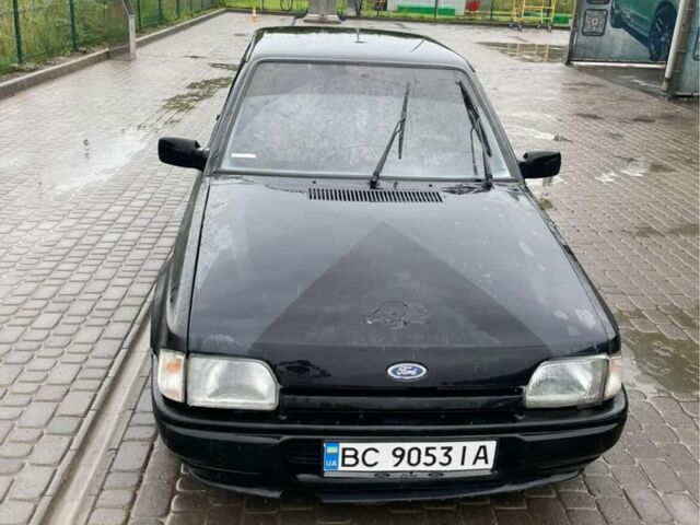 Черный Форд Эскорт, объемом двигателя 0 л и пробегом 777 тыс. км за 355 $, фото 3 на Automoto.ua