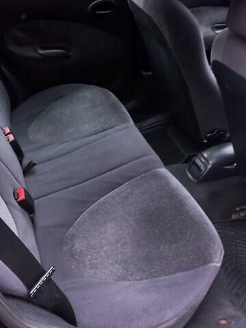 Черный Форд Эскорт, объемом двигателя 1.6 л и пробегом 349 тыс. км за 2000 $, фото 1 на Automoto.ua