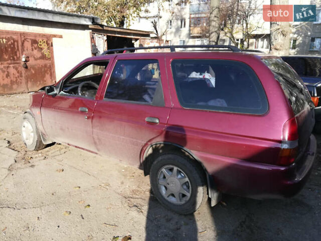 Чорний Форд Ескорт, об'ємом двигуна 1.62 л та пробігом 210 тис. км за 1000 $, фото 1 на Automoto.ua