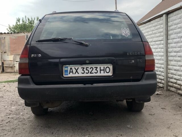 Чорний Форд Ескорт, об'ємом двигуна 1.8 л та пробігом 390 тис. км за 1550 $, фото 2 на Automoto.ua