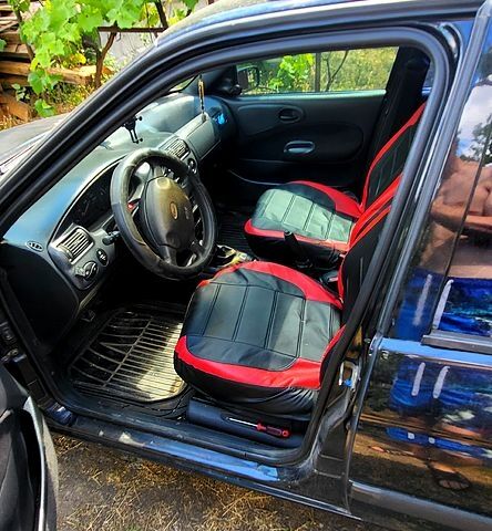 Чорний Форд Ескорт, об'ємом двигуна 1.6 л та пробігом 350 тис. км за 2200 $, фото 1 на Automoto.ua