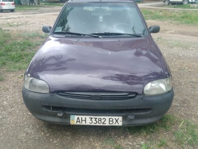 Фіолетовий Форд Ескорт, об'ємом двигуна 0 л та пробігом 1000 тис. км за 1087 $, фото 6 на Automoto.ua