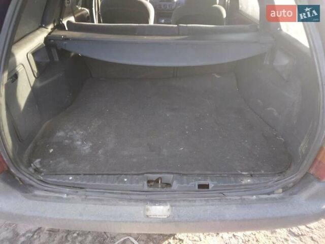 Фиолетовый Форд Эскорт, объемом двигателя 1.39 л и пробегом 150 тыс. км за 1800 $, фото 1 на Automoto.ua