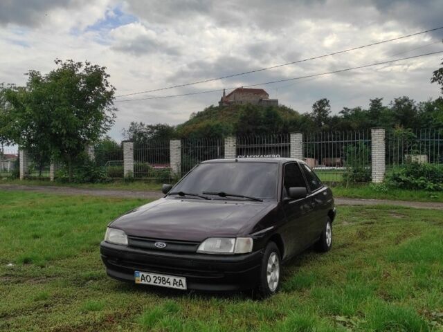 Коричневый Форд Эскорт, объемом двигателя 1.4 л и пробегом 84 тыс. км за 1385 $, фото 10 на Automoto.ua