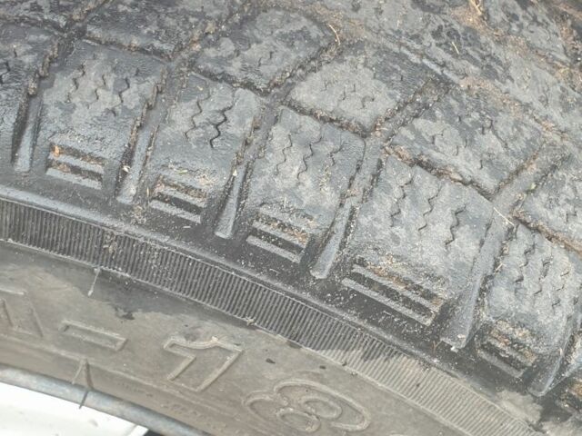 Красный Форд Эскорт, объемом двигателя 1.3 л и пробегом 165 тыс. км за 550 $, фото 6 на Automoto.ua