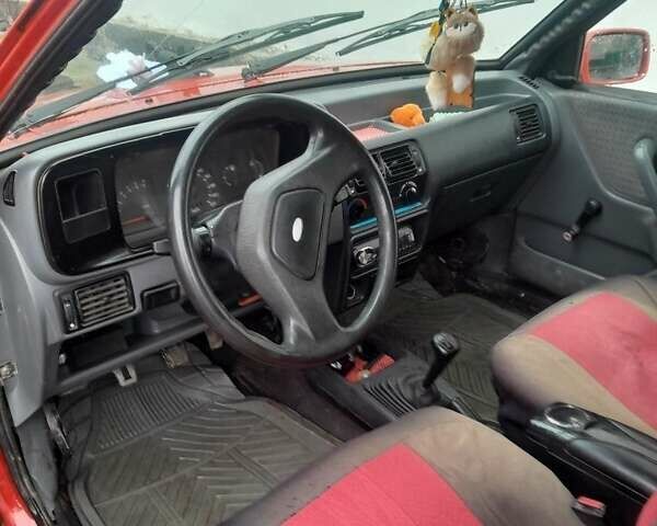 Червоний Форд Ескорт, об'ємом двигуна 1 л та пробігом 120 тис. км за 710 $, фото 4 на Automoto.ua