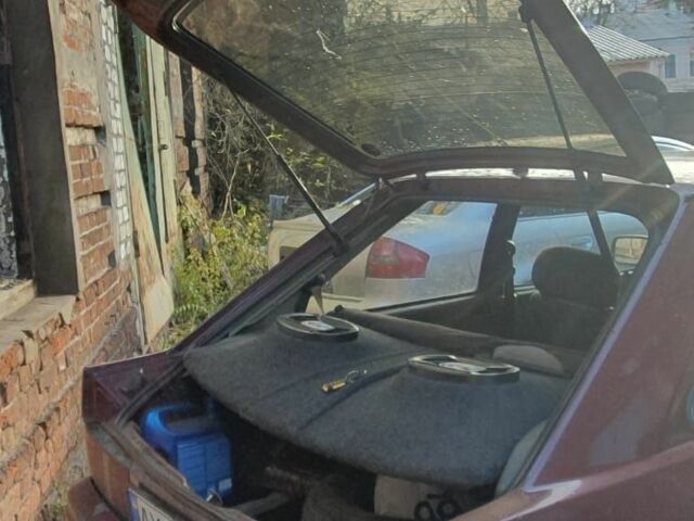 Красный Форд Эскорт, объемом двигателя 1.4 л и пробегом 400 тыс. км за 1300 $, фото 4 на Automoto.ua