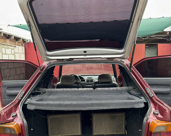 Красный Форд Эскорт, объемом двигателя 1.8 л и пробегом 55 тыс. км за 1500 $, фото 17 на Automoto.ua